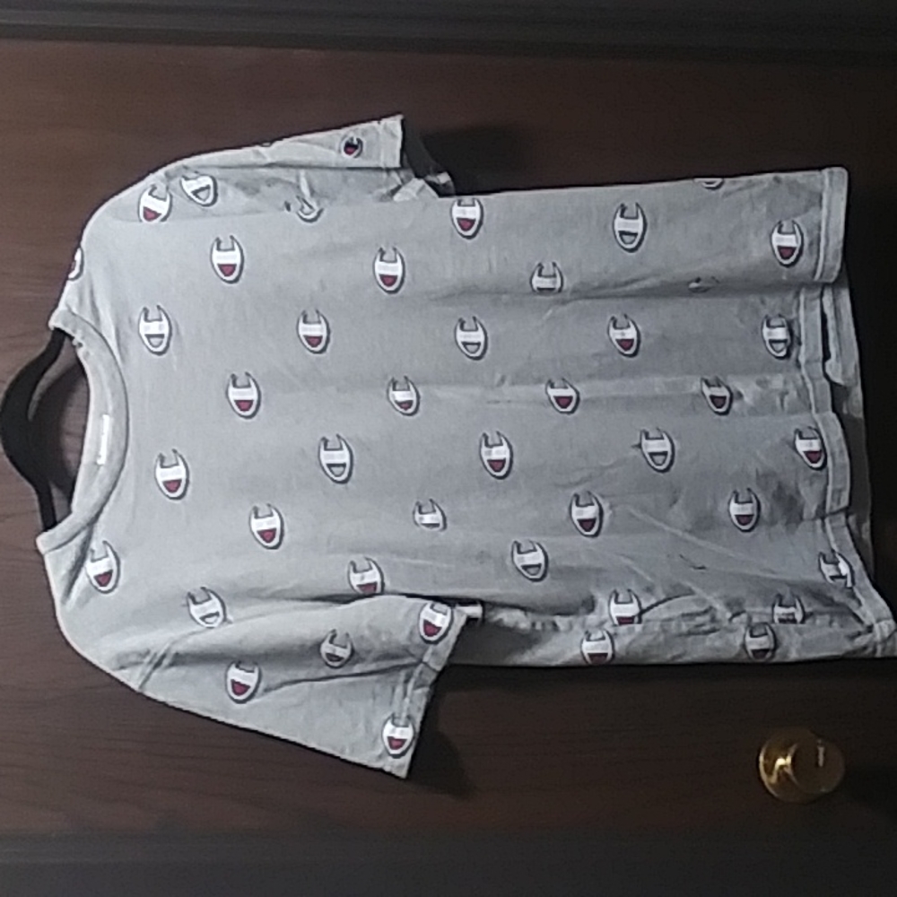Men's Champion tee